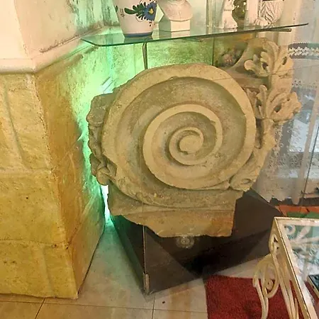 Hotel Kristu Re *
