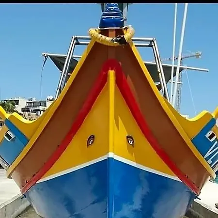 Kristu Re *